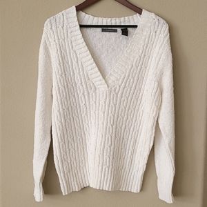 Liz Claiborne v-neck sweater